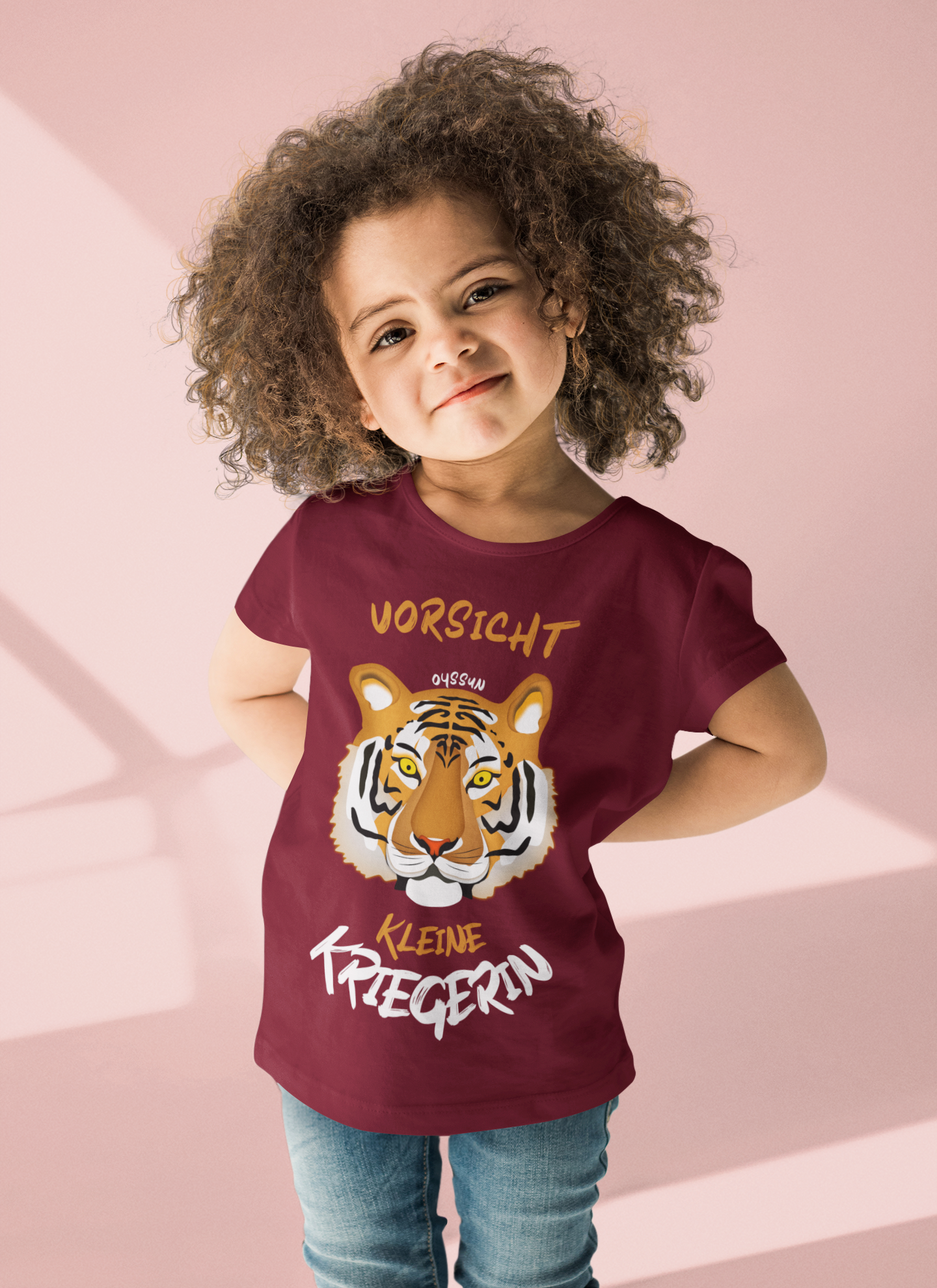 Vorsicht - Kleine Kriegerin - Kids Organic Shirt - Oyssun