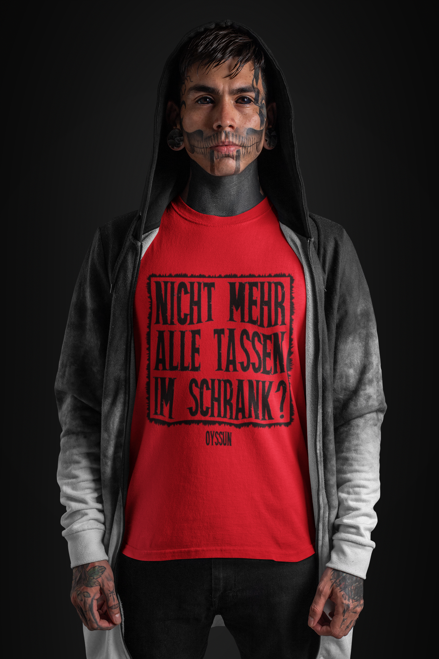 Nicht mehr alle Tassen im Schrank? - Premium Shirt - Oyssun